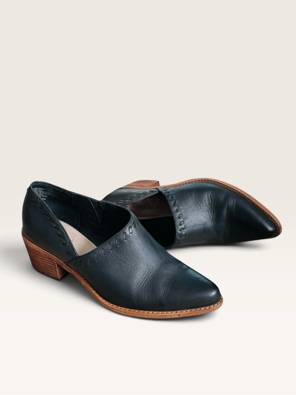 Caslon Julian Black Leather Ankle Booties Size 8 Block Heel